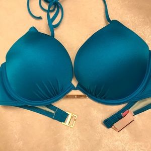 New- 34C Victoria’s Secret bombshell Swim bikini top